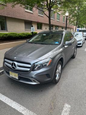 Gray 2015 Mercedes-Benz GLA-Class GLA 250 4MATIC