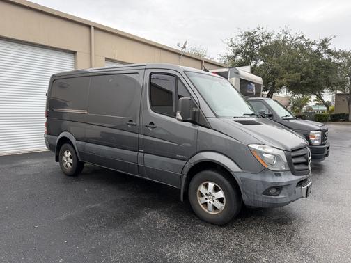 2014 Mercedes-Benz Sprinter Normal Roof