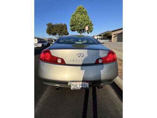 2004 INFINITI G35 Base