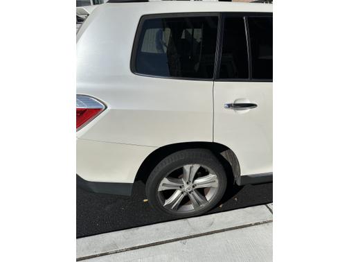 2013 Toyota Highlander Base