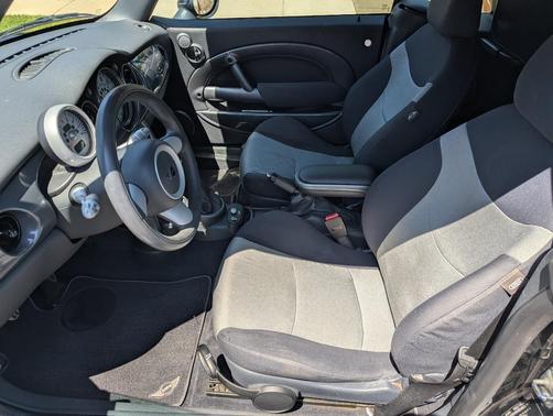 Black 2005 MINI Cooper S Base