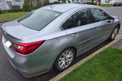 Silver 2017 Subaru Legacy 2.5i Premium