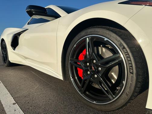 2020 Chevrolet Corvette Stingray w/2LT