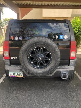 Black 2006 Hummer H3 Base