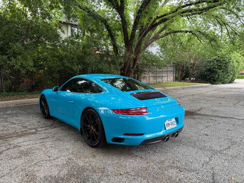 Blue 2017 Porsche 911 911 Carrera S