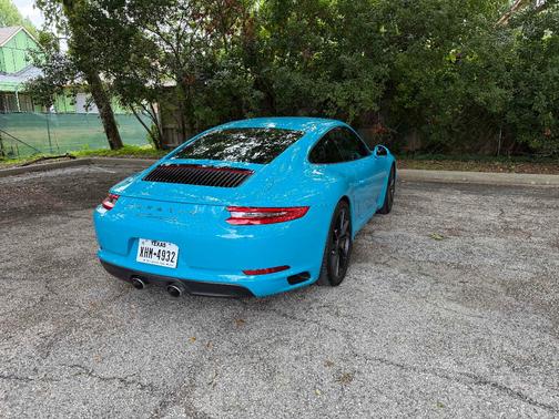 Blue 2017 Porsche 911 911 Carrera S