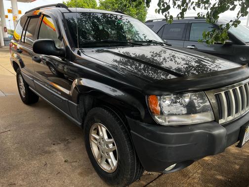 Brown 2004 Jeep Grand Cherokee Laredo