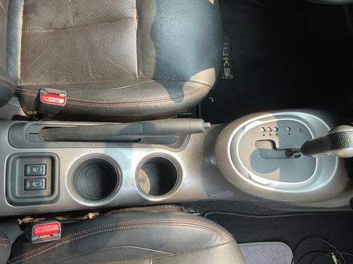 2011 Nissan Juke SL