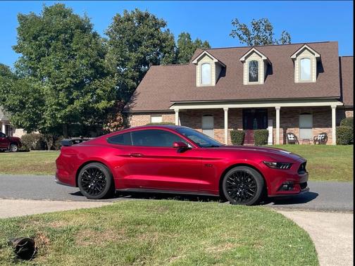 2015 Ford Mustang GT Premium
