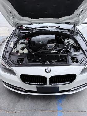 2016 BMW 528 i