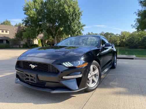 2020 Ford Mustang EcoBoost