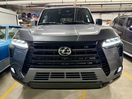 Gray 2026 Lexus GX 550 Luxury+