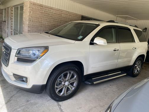 White 2013 GMC Acadia SLT-1