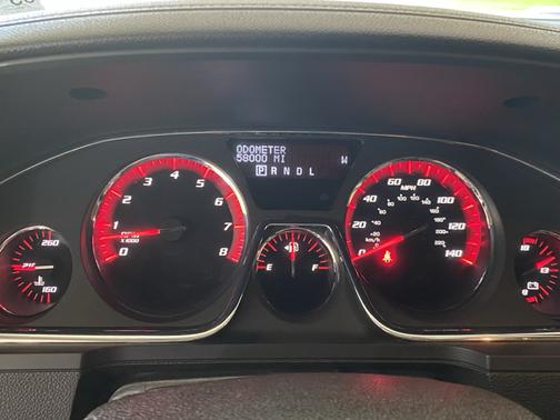 White 2013 GMC Acadia SLT-1