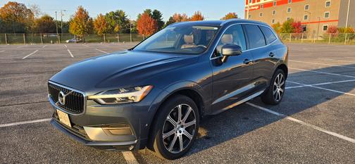 2018 Volvo XC60 T6 Momentum