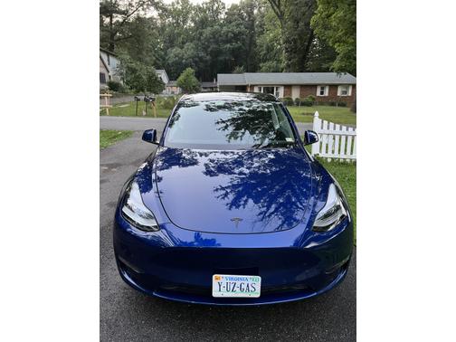 Photo 4 of 19 of 2021 Tesla Model Y Long Range