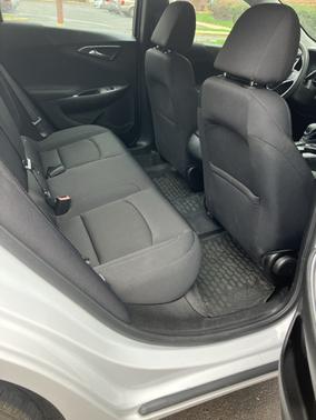White 2025 Chevrolet Malibu 1LS