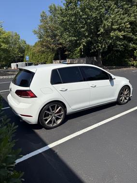 2018 Volkswagen Golf GTI 2.0T Autobahn 4-Door