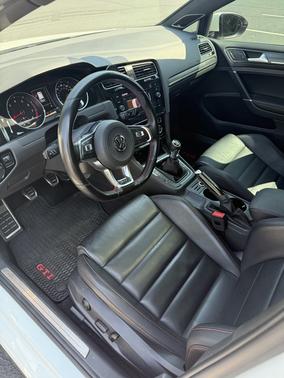 2018 Volkswagen Golf GTI 2.0T Autobahn 4-Door