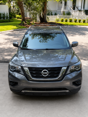 Gray 2019 Nissan Pathfinder S