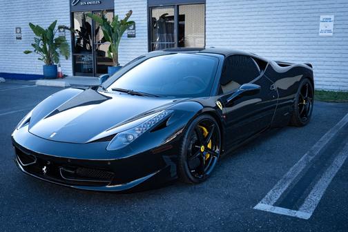 2011 Ferrari 458 Italia Base
