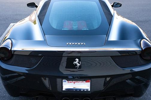 2011 Ferrari 458 Italia Base