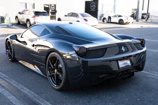 2011 Ferrari 458 Italia Base