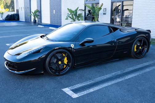 2011 Ferrari 458 Italia Base