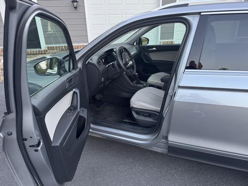 2020 Volkswagen Tiguan 2.0T SEL