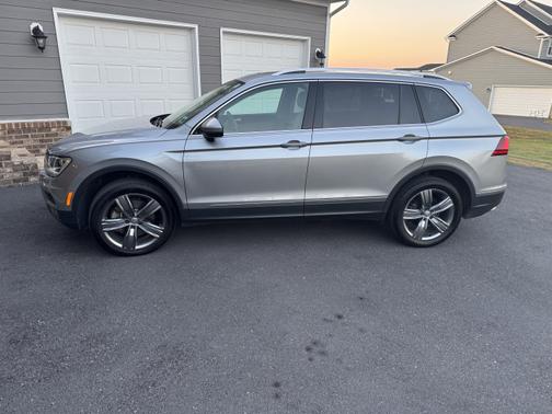 2020 Volkswagen Tiguan 2.0T SEL