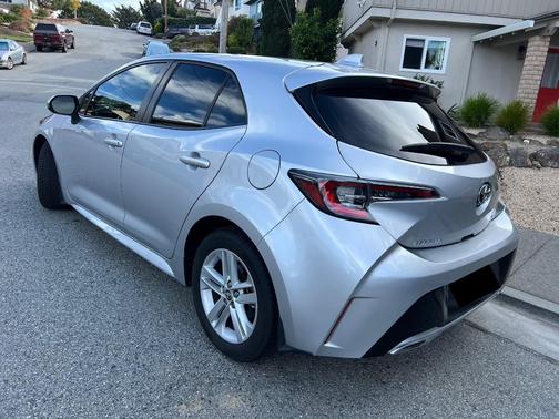 Silver 2022 Toyota Corolla SE