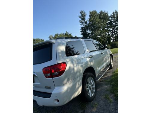 2008 Toyota Sequoia Platinum