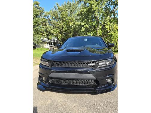 Black 2017 Dodge Charger R/T 392