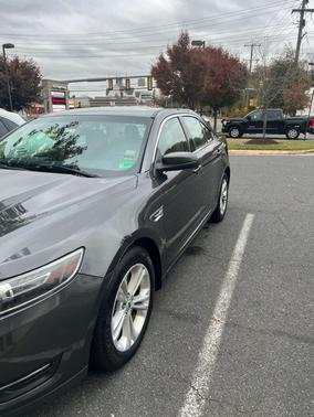Gray 2016 Ford Taurus SEL