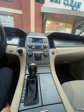 Gray 2016 Ford Taurus SEL