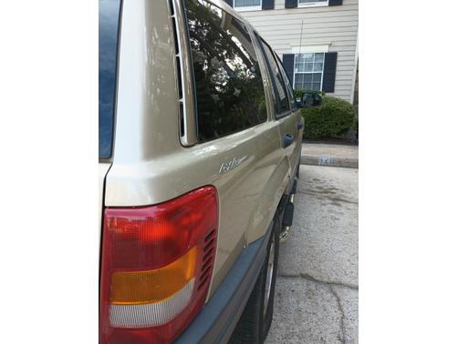 2001 Jeep Grand Cherokee Laredo