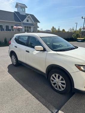White 2017 Nissan Rogue S