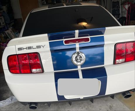 White 2009 Ford Mustang Shelby GT500