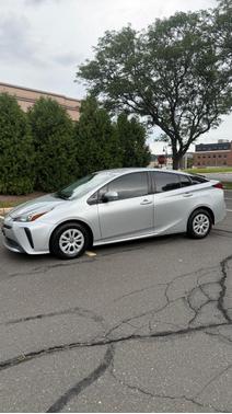 Silver 2019 Toyota Prius LE