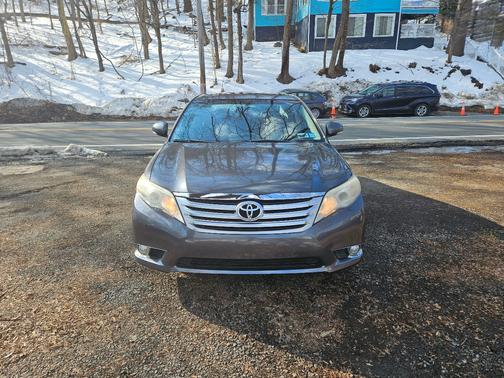 2012 Toyota Avalon Base