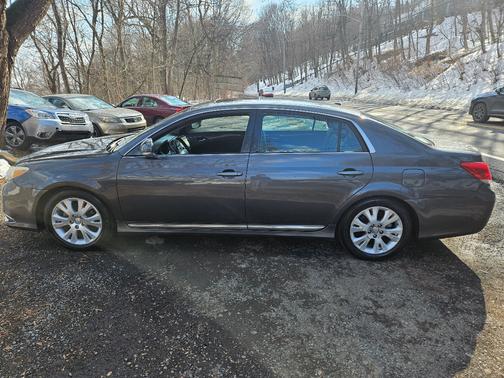 2012 Toyota Avalon Base
