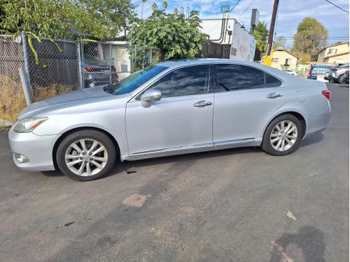 2011 Lexus ES 350 Base