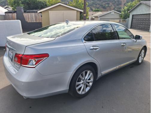 2011 Lexus ES 350 Base