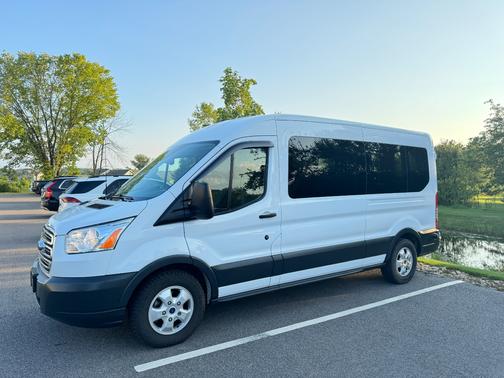 2017 Ford Transit-350 XLT