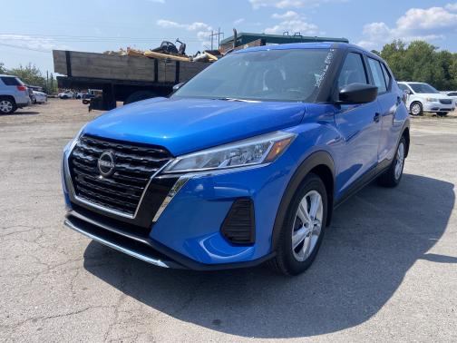 2024 Nissan Kicks S