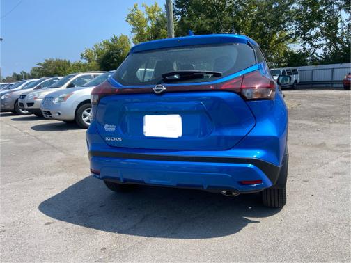 2024 Nissan Kicks S