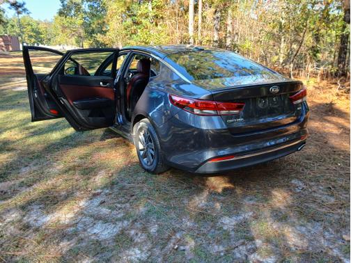 2017 Kia Optima LX Turbo