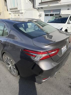 2018 Toyota Camry SE