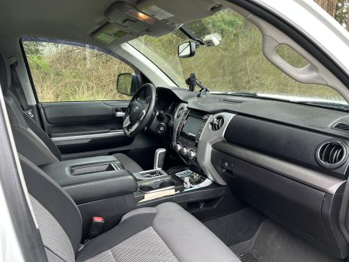 2016 Toyota Tundra SR5