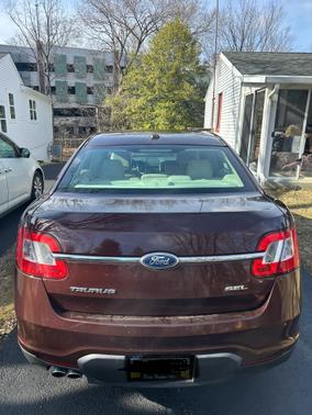 2012 Ford Taurus SEL